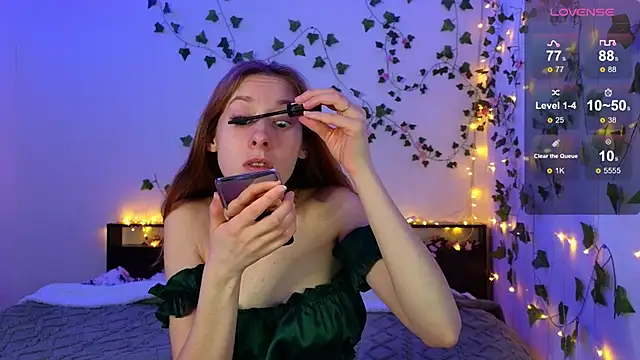 Candy Flosse online show from March 21, 2026, 5:12 am