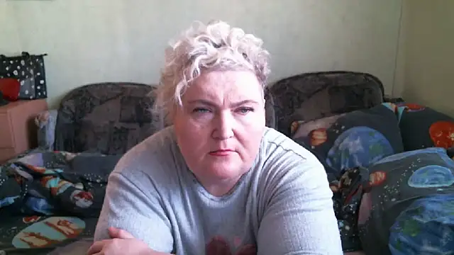 Snapshot of Lana555 chatting on October 13, 2025, 10:59 am Lana555 online show from October 13, 2025, 10:59 am