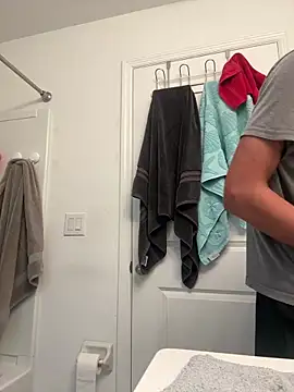 Snapshot of Ryan_12xX chatting on November 15, 2025, 9:00 pm Ryan 12xX online show from November 15, 2025, 9:00 pm