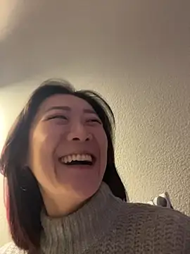 Snapshot of AikoYamada chatting on November 15, 2025, 5:49 am AikoYamada online show from November 15, 2025, 5:49 am