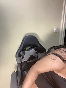 Vliacoooper2 online show from January 14, 2026, 6:30 am