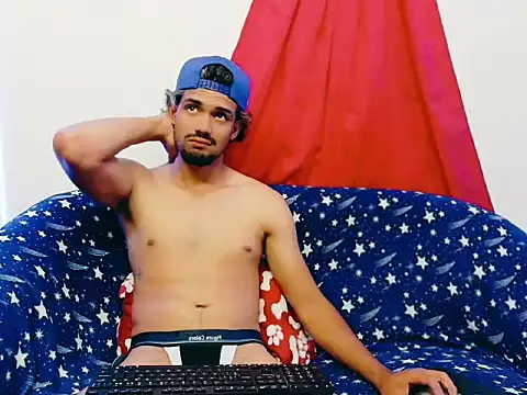 cristian-gp online show from October 10, 2025, 2:21 am