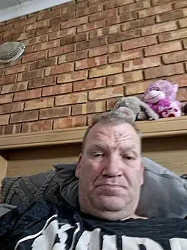 Snapshot of wallacelegend chatting on November 11, 2025, 6:02 am wallacelegend online show from November 11, 2025, 6:02 am