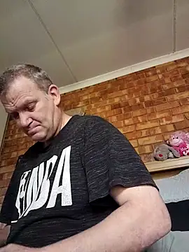 Snapshot of wallacelegend chatting on November 20, 2025, 6:57 am wallacelegend online show from November 20, 2025, 6:57 am