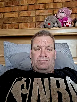 Snapshot of wallacelegend chatting on November 27, 2025, 5:53 am wallacelegend online show from November 27, 2025, 5:53 am