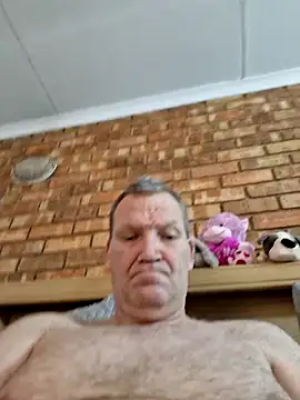 Snapshot of wallacelegend chatting on December 2, 2025, 5:46 am wallacelegend online show from December 2, 2025, 5:46 am