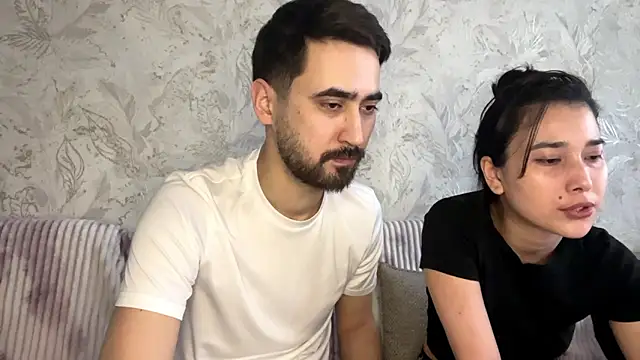 sophywhisper online show from February 4, 2026, 7:47 am