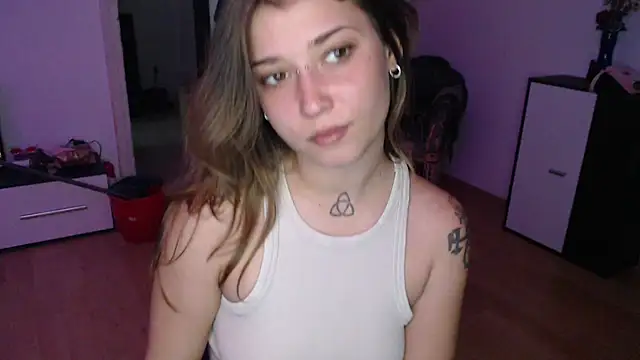 Aliens4twenty online show from November 8, 2025, 10:15 am