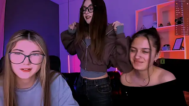 barbara crazy online show from April 8, 2026, 8:20 pm