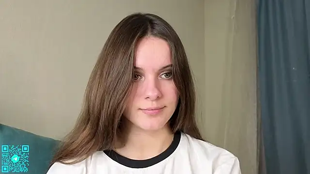 chloemilka online show from October 25, 2025, 5:30 pm