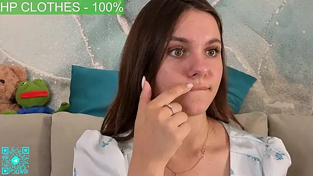 chloemilka online show from June 19, 2026, 5:28 pm