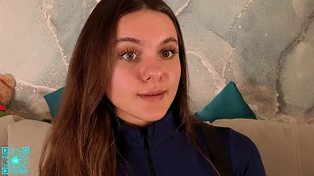 chloemilka online show from July 25, 2026, 5:10 pm