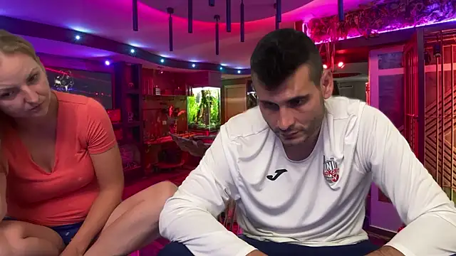 hornycouplefuck12 online show from October 16, 2025, 9:38 pm