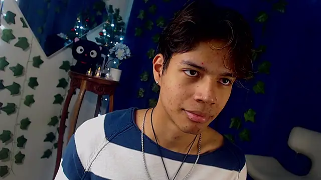 Kaoriimatsuii online show from November 28, 2025, 10:45 pm