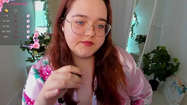 Neko Moor online show from September 13, 2025, 8:41 pm