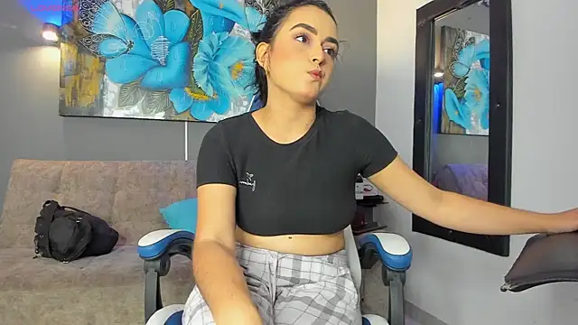 elizabeth lamer online show from February 11, 2026, 12:15 am