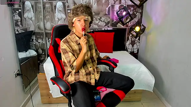 Enrrixxx  online show from September 23, 2025, 12:46 am