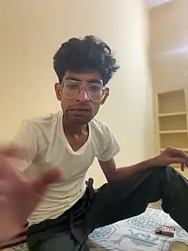 Snapshot of smokieeetwink chatting on June 19, 2026, 8:56 pm smokieeetwink online show from June 19, 2026, 8:56 pm