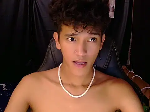 kenbigcockxx online show from March 25, 2026, 3:34 am