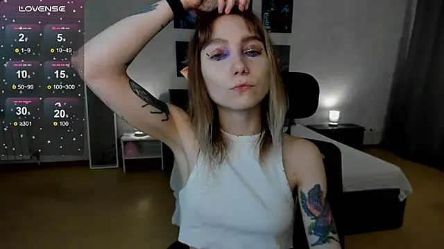 Snapshot of tattoo_art_baby chatting on November 2, 2025, 1:30 am tattoo art baby online show from November 2, 2025, 1:30 am