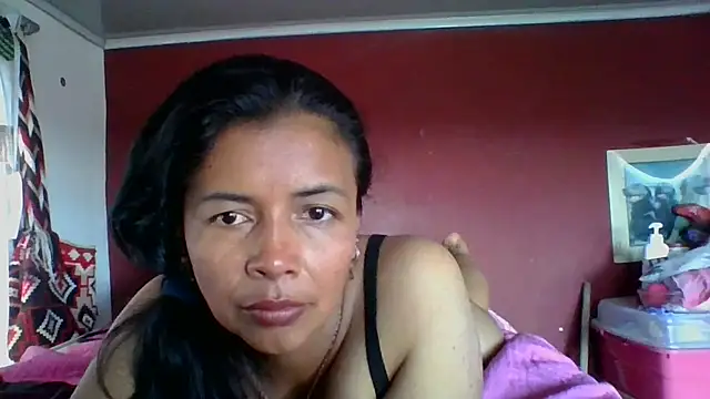 DianaOchoa  online show from September 26, 2025, 7:51 pm