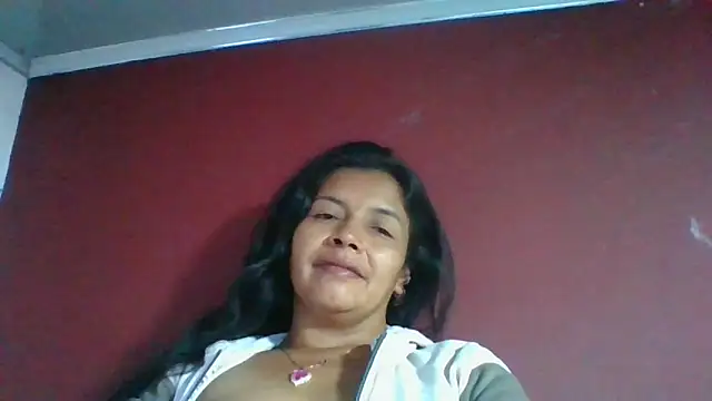 Snapshot of DianaOchoa_ chatting on March 9, 2026, 12:20 pm DianaOchoa online show from March 9, 2026, 12:20 pm