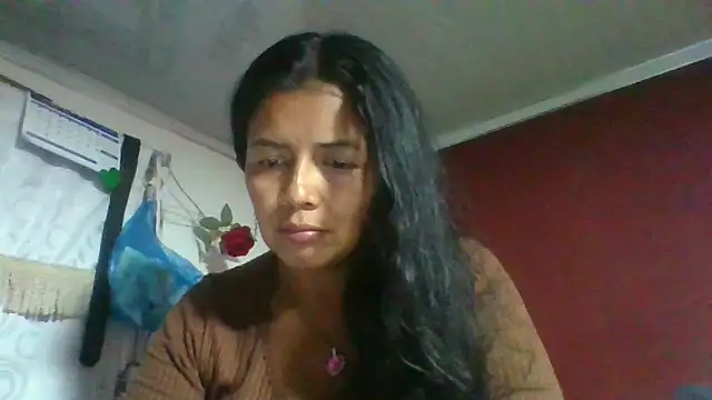 Snapshot of DianaOchoa_ chatting on April 1, 2026, 2:45 am DianaOchoa online show from April 1, 2026, 2:45 am