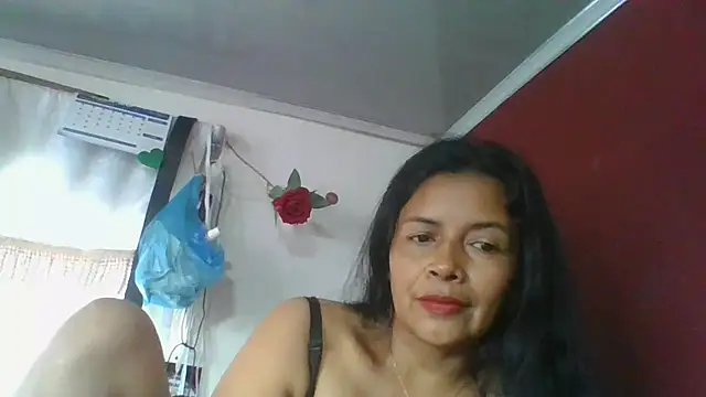 Snapshot of DianaOchoa_ chatting on April 1, 2026, 1:41 pm DianaOchoa online show from April 1, 2026, 1:41 pm