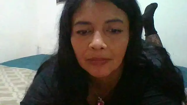 Snapshot of DianaOchoa_ chatting on April 13, 2026, 8:25 pm DianaOchoa online show from April 13, 2026, 8:25 pm
