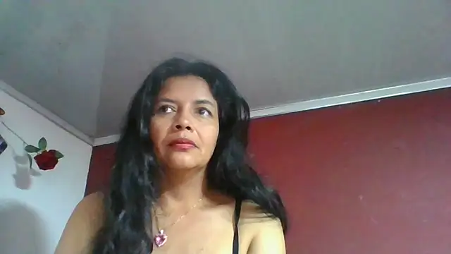 Snapshot of DianaOchoa_ chatting on April 16, 2026, 11:22 am DianaOchoa online show from April 16, 2026, 11:22 am