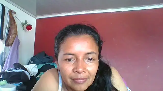 Snapshot of DianaOchoa_ chatting on April 18, 2026, 7:58 pm DianaOchoa online show from April 18, 2026, 7:58 pm