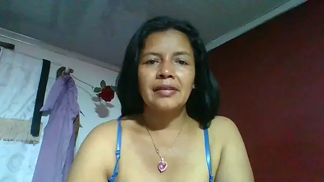 Snapshot of DianaOchoa_ chatting on April 23, 2026, 3:08 am DianaOchoa online show from April 23, 2026, 3:08 am