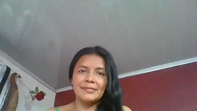 Snapshot of DianaOchoa_ chatting on May 8, 2026, 7:30 pm DianaOchoa online show from May 8, 2026, 7:30 pm
