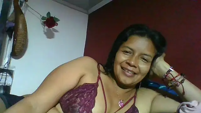 Snapshot of DianaOchoa_ chatting on May 18, 2026, 4:07 am DianaOchoa online show from May 18, 2026, 4:07 am
