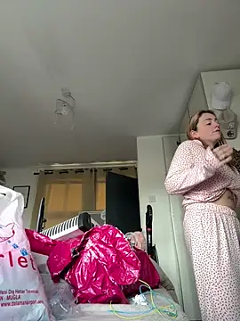 SofiaaBlackk online show from November 19, 2025, 10:37 am