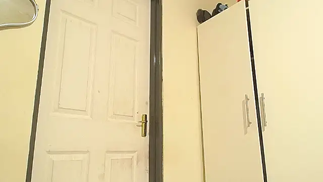 Goddessberry online show from November 10, 2025, 3:49 am