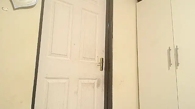 Goddessberry online show from December 3, 2025, 7:49 am