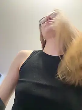  CherryBloom  online show from February 26, 2026, 1:32 pm