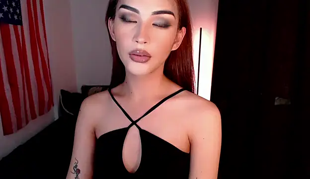 Snapshot of Alicegreenexx chatting on October 28, 2025, 3:43 am Alicegreenexx online show from October 28, 2025, 3:43 am