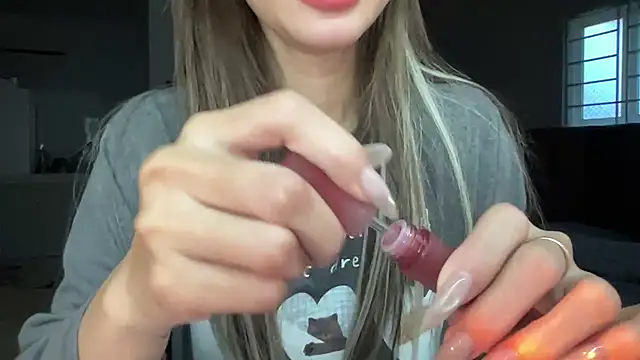 Min sara69 online show from February 3, 2026, 10:20 am