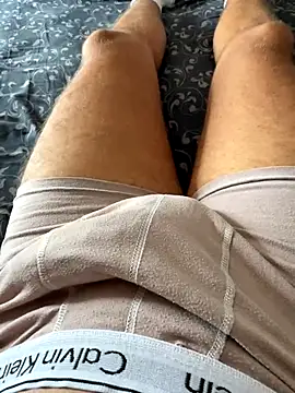 Snapshot of emirbaranpolat chatting on October 5, 2025, 11:30 am emirbaranpolat online show from October 5, 2025, 11:30 am