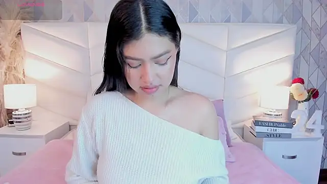 victoria   jonnes online show from September 19, 2025, 12:39 pm