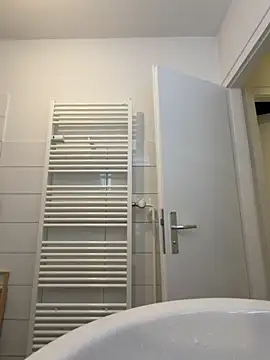 Jasmina-Joy online show from November 6, 2025, 4:46 am