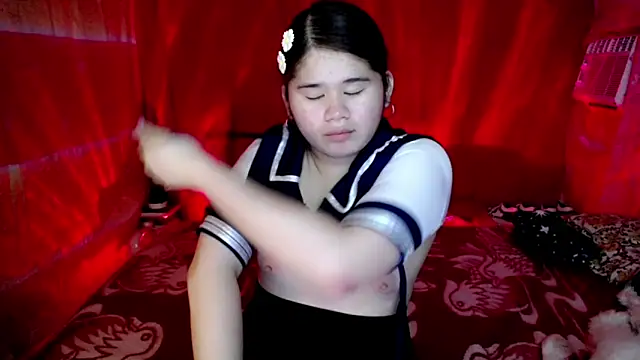 skinnygirl 69 online show from February 17, 2026, 4:46 pm