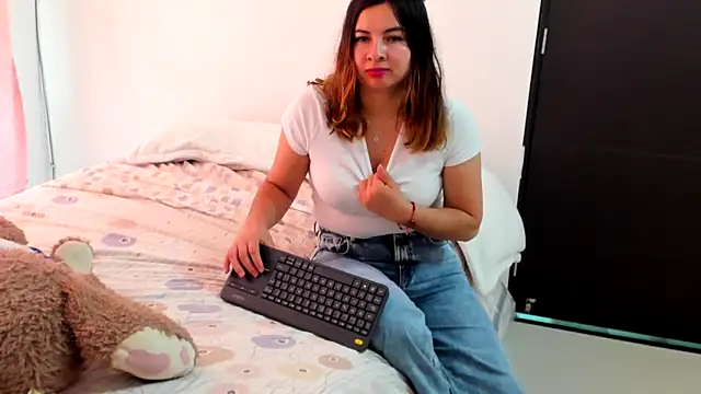 ADHARAMILLER  1111 online show from March 11, 2026, 7:31 pm