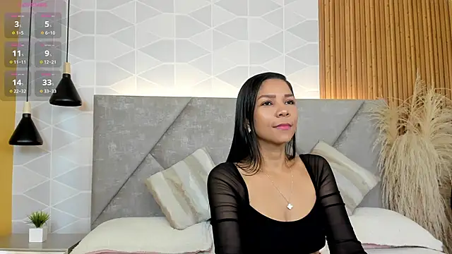 Jade Whisper online show from December 14, 2025, 1:33 am