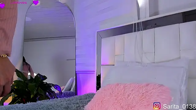 sara goddess01 online show from September 16, 2025, 6:09 pm