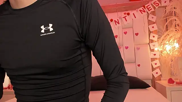 Daphne And Roger online show from February 13, 2026, 11:06 am