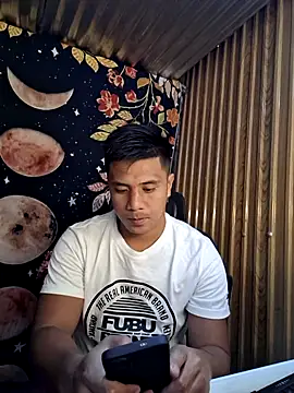 mr dave online show from December 18, 2025, 1:28 pm