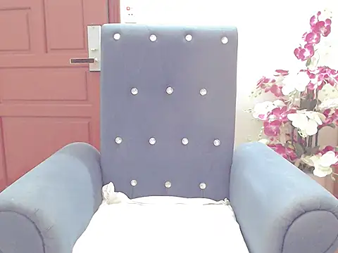 Snapshot of ruby_8x chatting on October 29, 2025, 12:13 am ruby 8x online show from October 29, 2025, 12:13 am